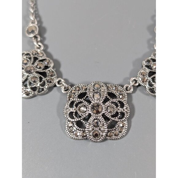 Liz Claiborne Gray Marcasite Square Retro Open Metal Work Statement Necklace 18" - Picture 3 of 8